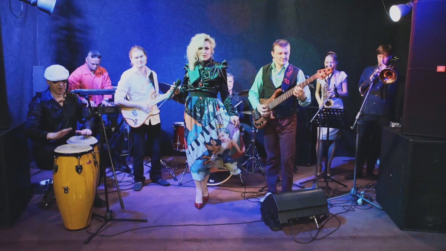 группа, человек, цыганова группа море, питерская группа с живой музыкой, ансамбль