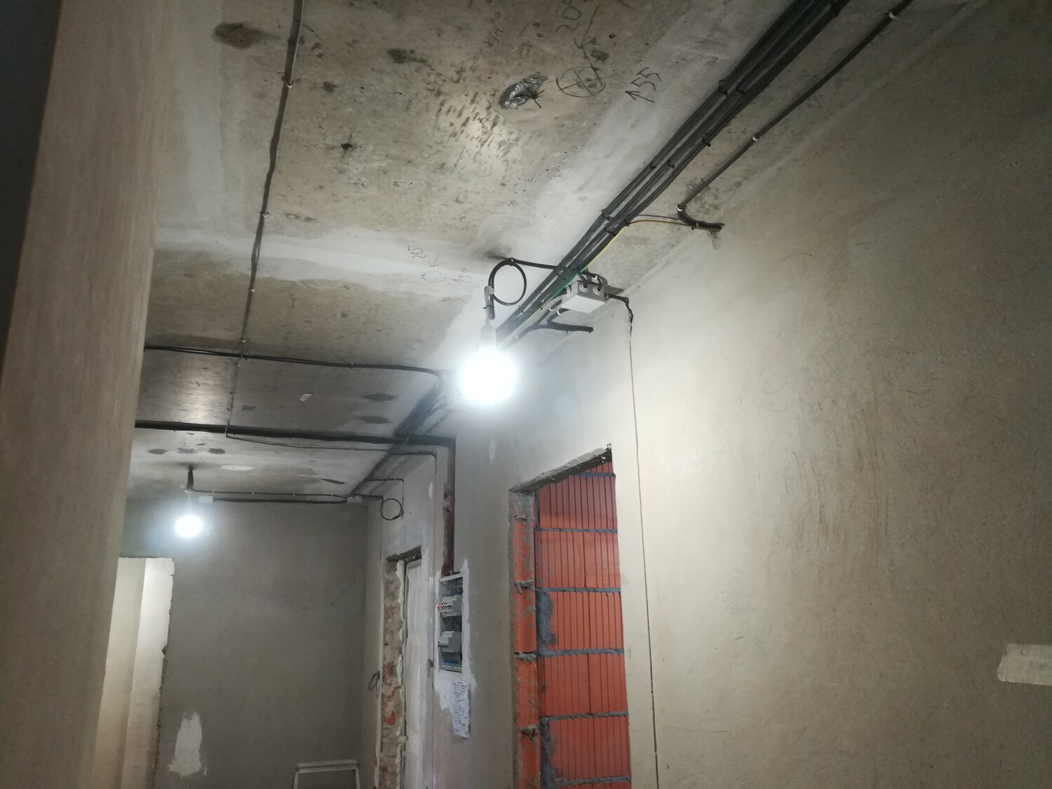 электромонтаж, квартира, электропроводка в сталинке, электромонтажные работы, страшный коридор