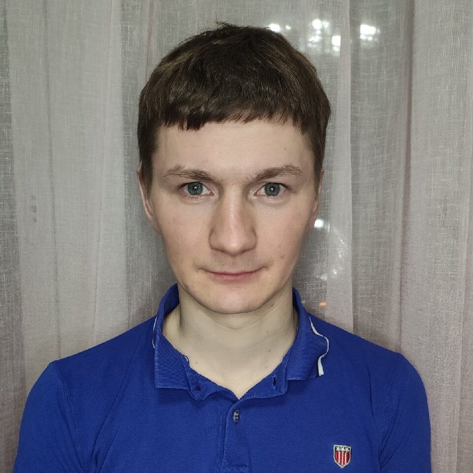 Евгений Новоселов