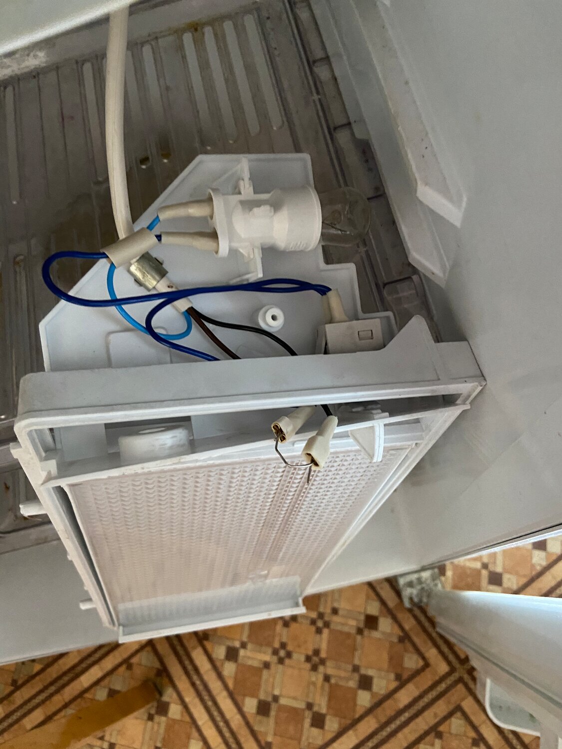 бытовая техника, советская вытяжка для кухни, кухонная вытяжка, электропровод для кухонной вытяжки, стиральная машина