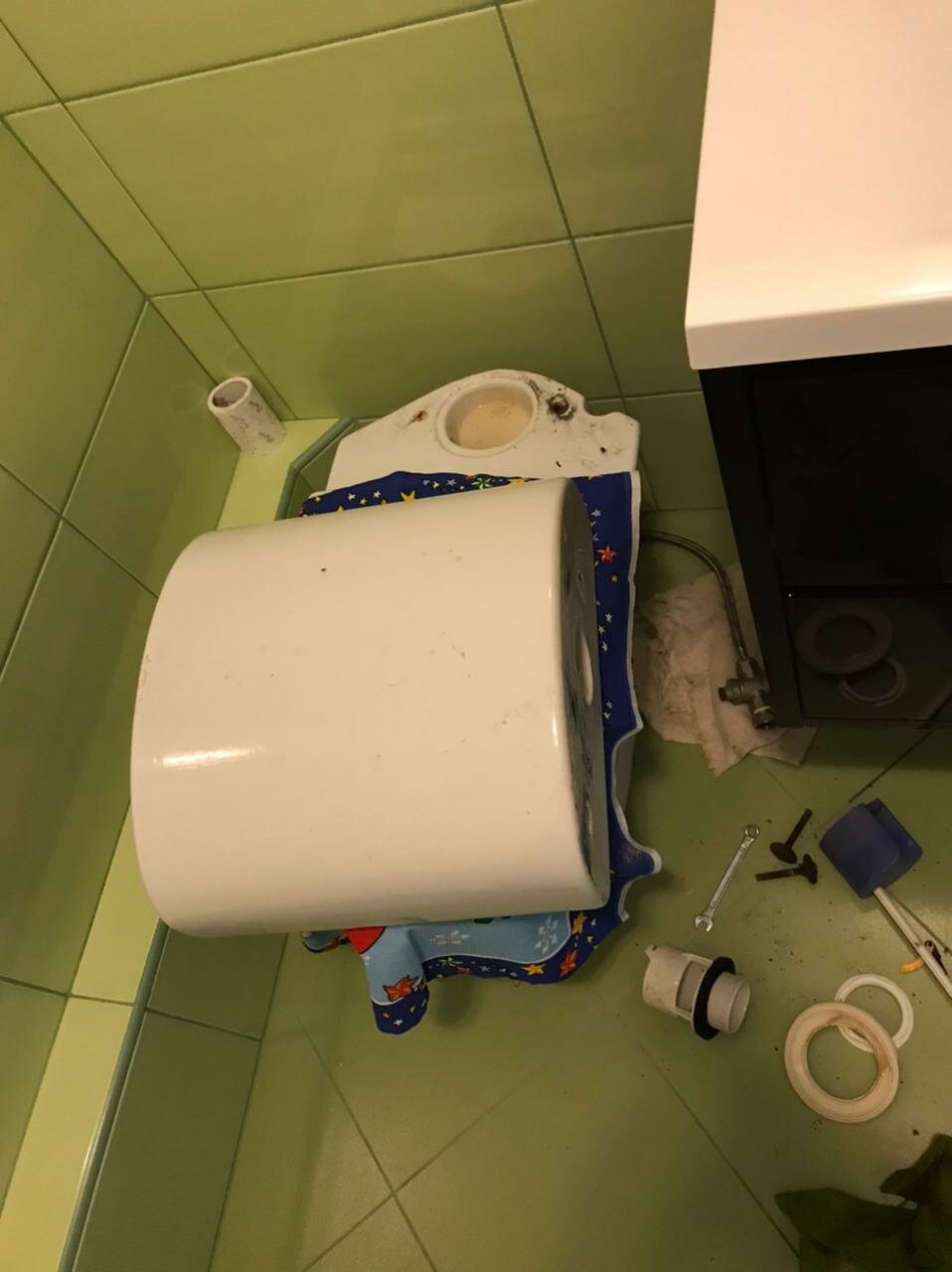 монтаж водонагревателя, установка бойлера, установка водонагревателя, монтаж бойлера, водонагреватель эталон 50 литров
