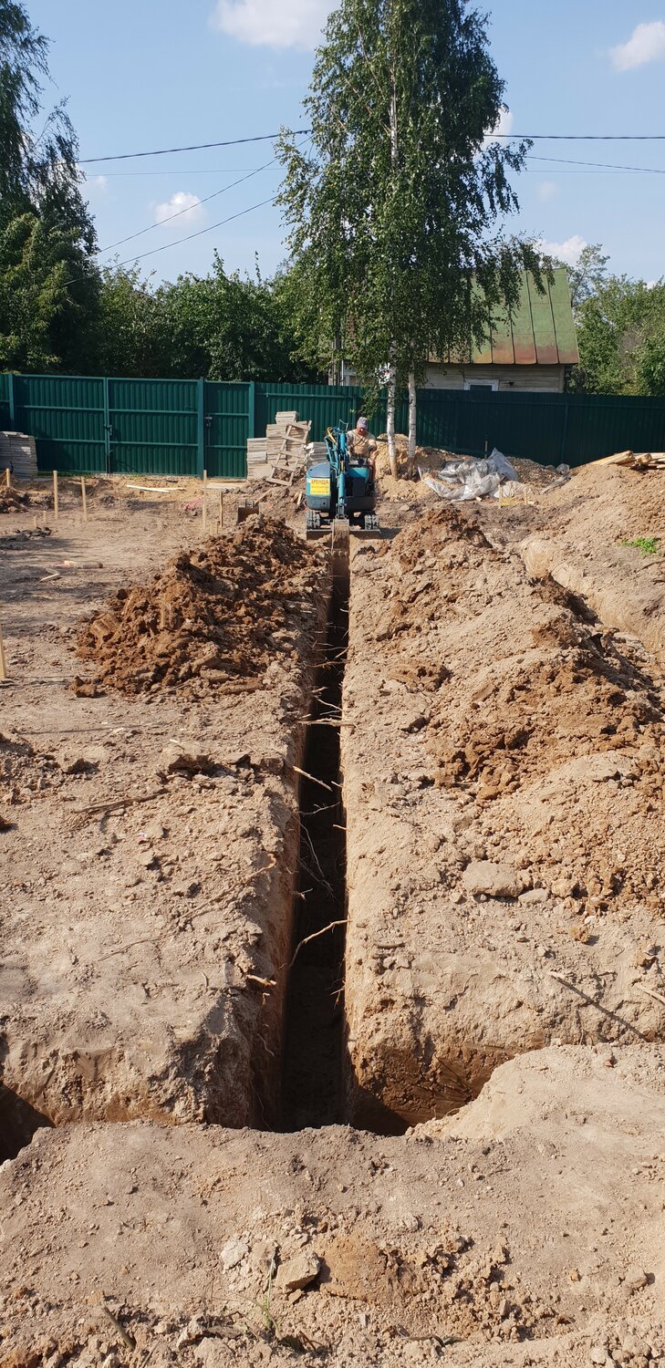 копка траншеи, строительство водопровода грушевская, копка траншей вручную, реконструкция водоснабжения, копать траншею
