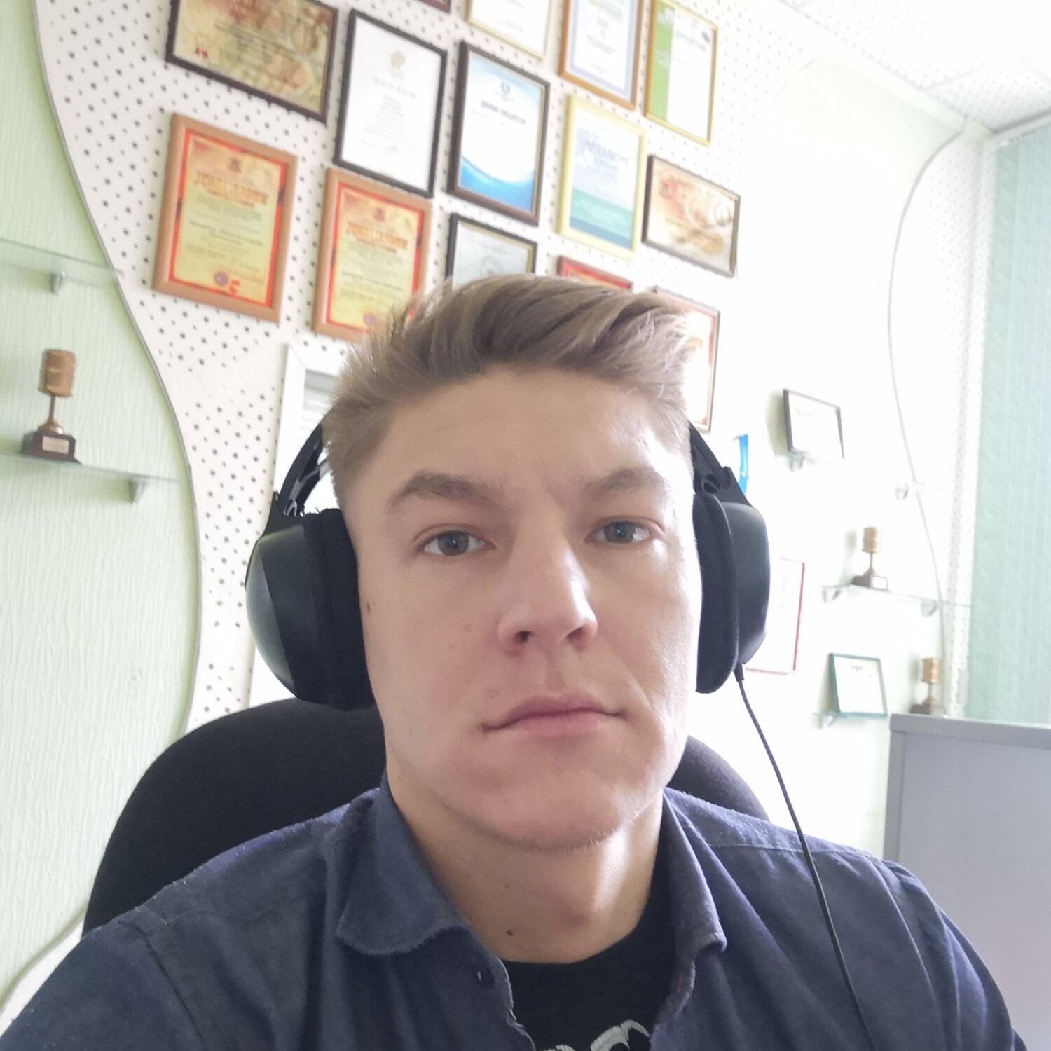 Роман Мусин