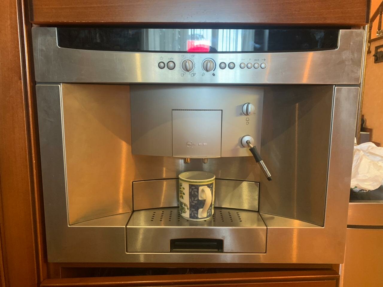 кофемашина, кофемашина neff c77v60n01, бытовая техника, кофемашина neff c7660, техника
