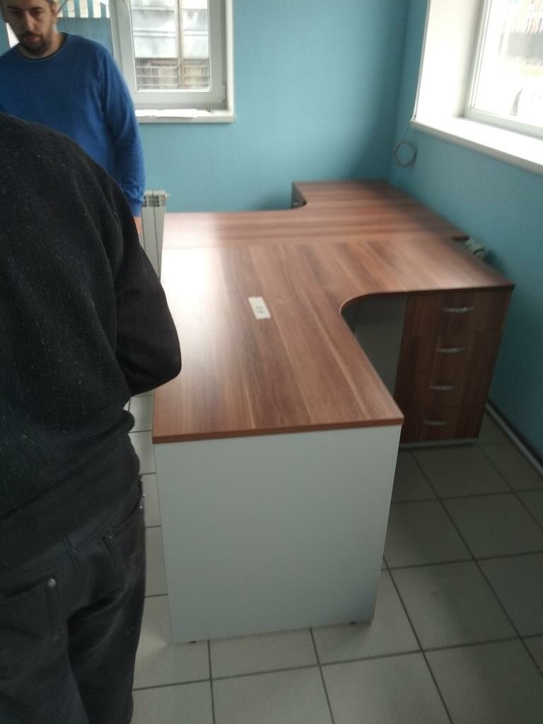стол с тумбой, стол угловой для офиса с тумбой 140х140, стол офисный, стол, стол письменный