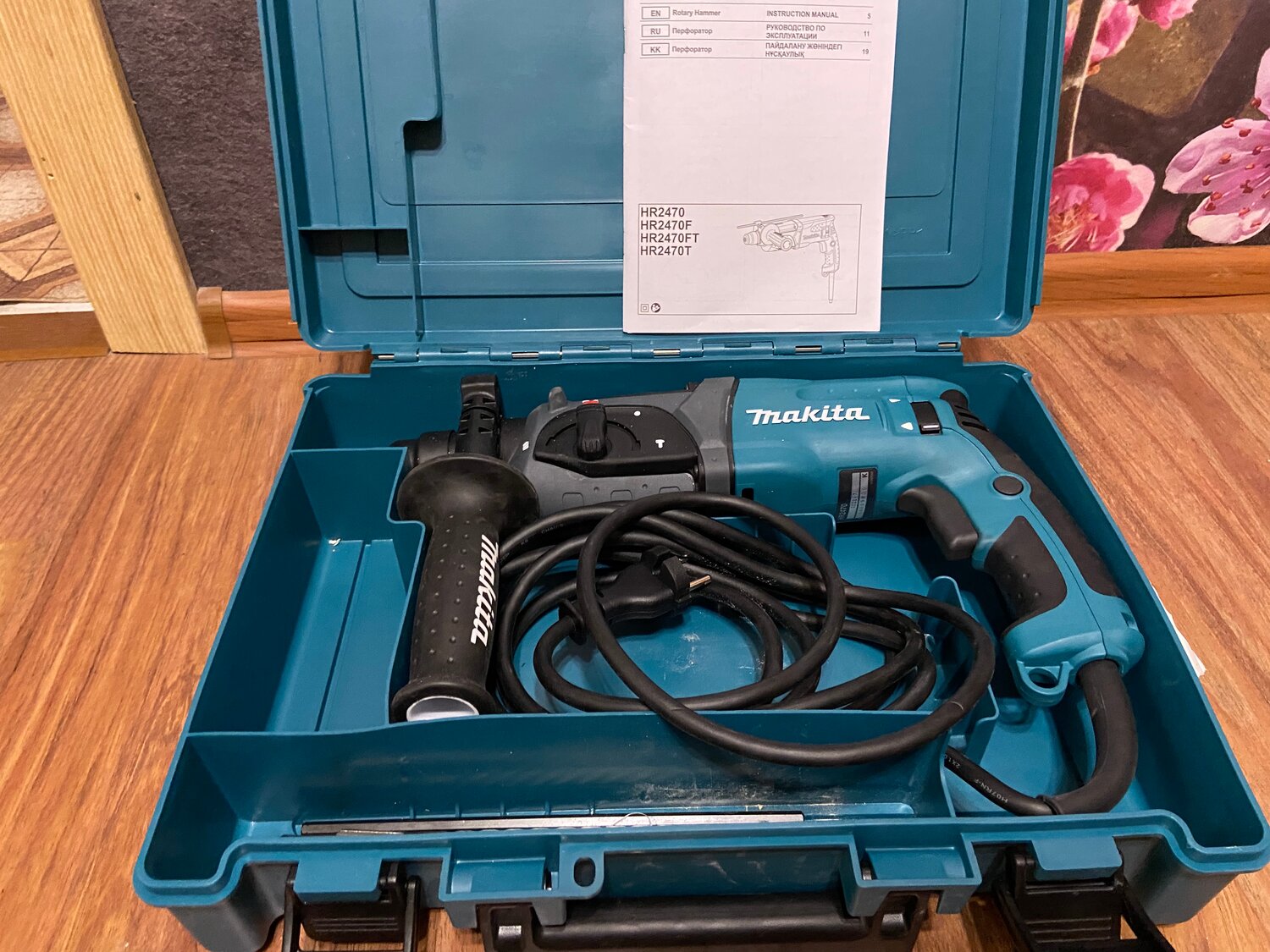 перфоратор makita 2470 анало, перфоратор двухрежимный makita, makita hr2470 кейс, makita hr 2470, перфоратор makita 2450