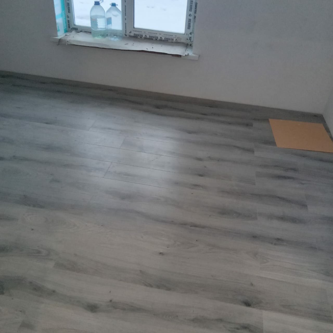 укладка ламината, ламинат, паркетная доска, деревянный пол, пол виниловый