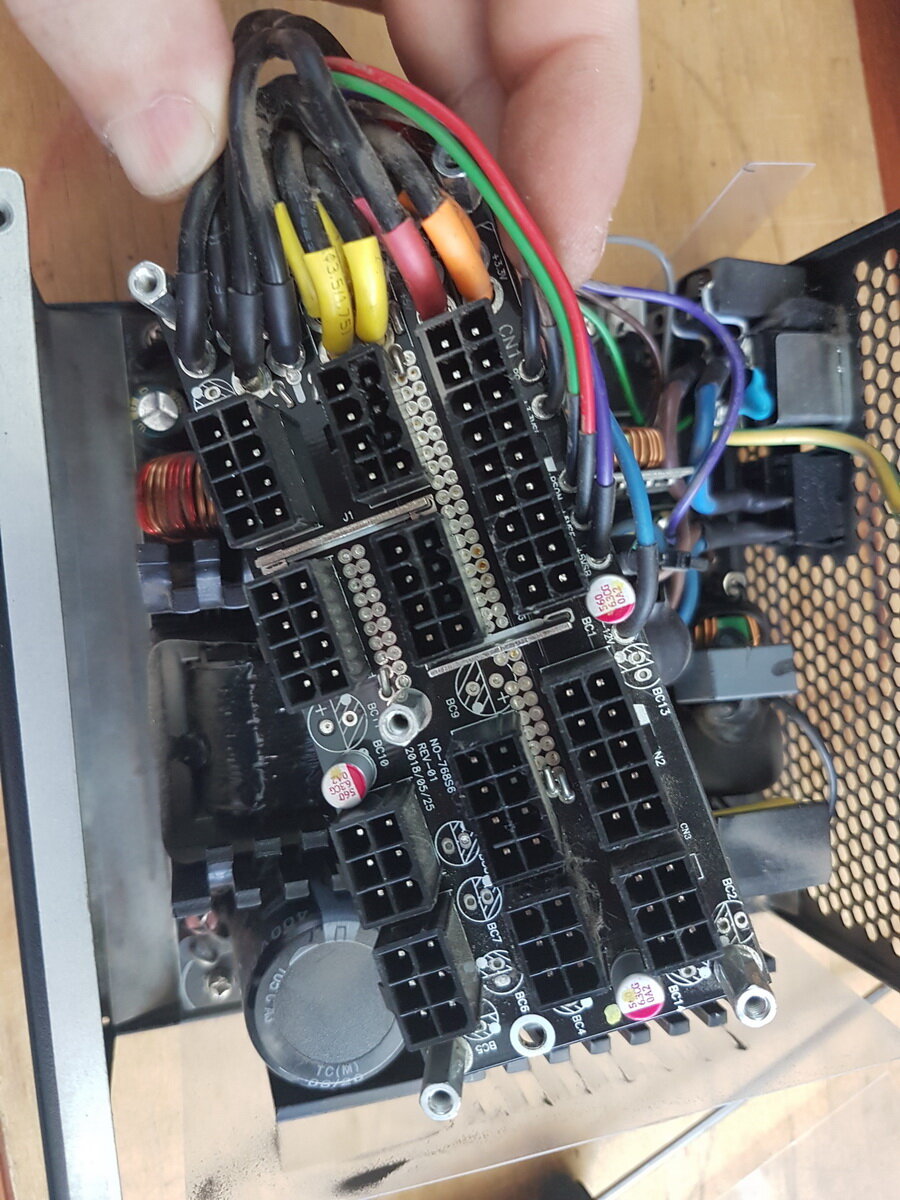 блок питания chieftec pps-850fc 850w, блок питания chieftec, skr 1.2 pro pinout, thermaltake toughpower xt gold 1475w, компьютерный блок питания