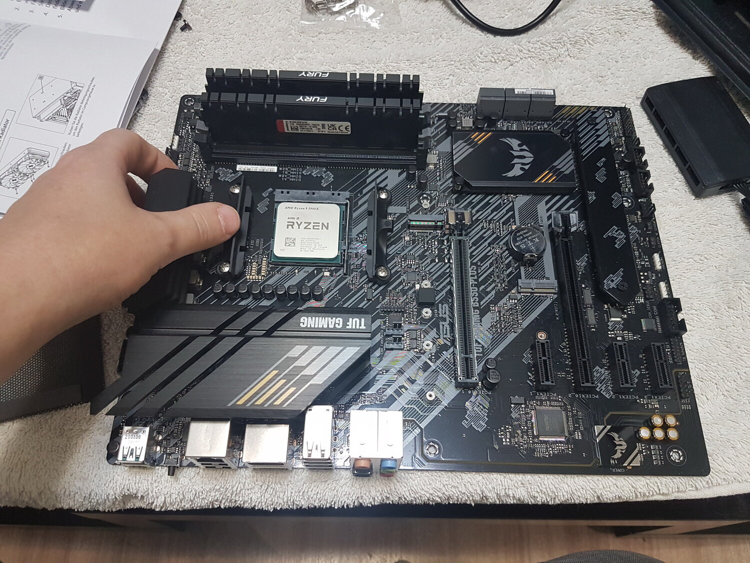 asus tuf gaming b 550 m plus, материнская плата asus, tuf gaming b460m-plus, asus tuf b 450 m pro gaming, asus tuf b 450 pro gaming