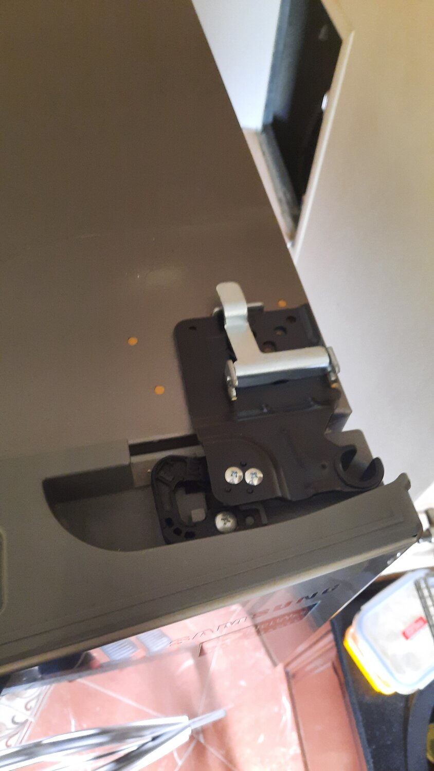 деталь, kyocera 1800 оптический датчик захвата бумаги, крепление магнитолы, замена замков, замок двери