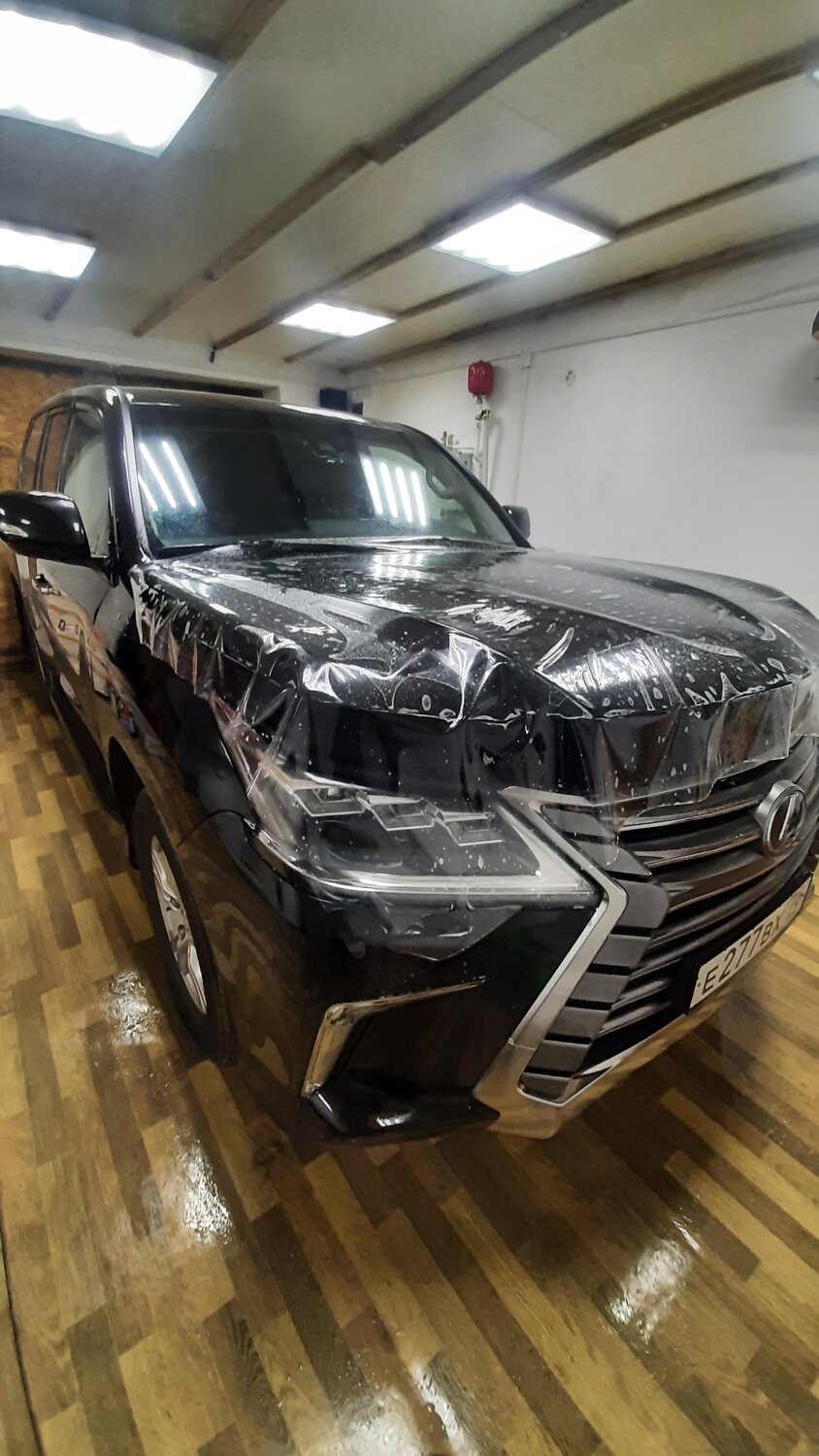 автомобиль, лексус 570 на мойке, лексус 570 детейлинг, лексус 570 черный тонированный, авто