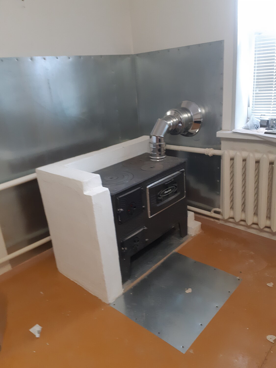 твердотопливный котел сибирь, котел сибирь 15, печь котел, котел сибирь, топка камина