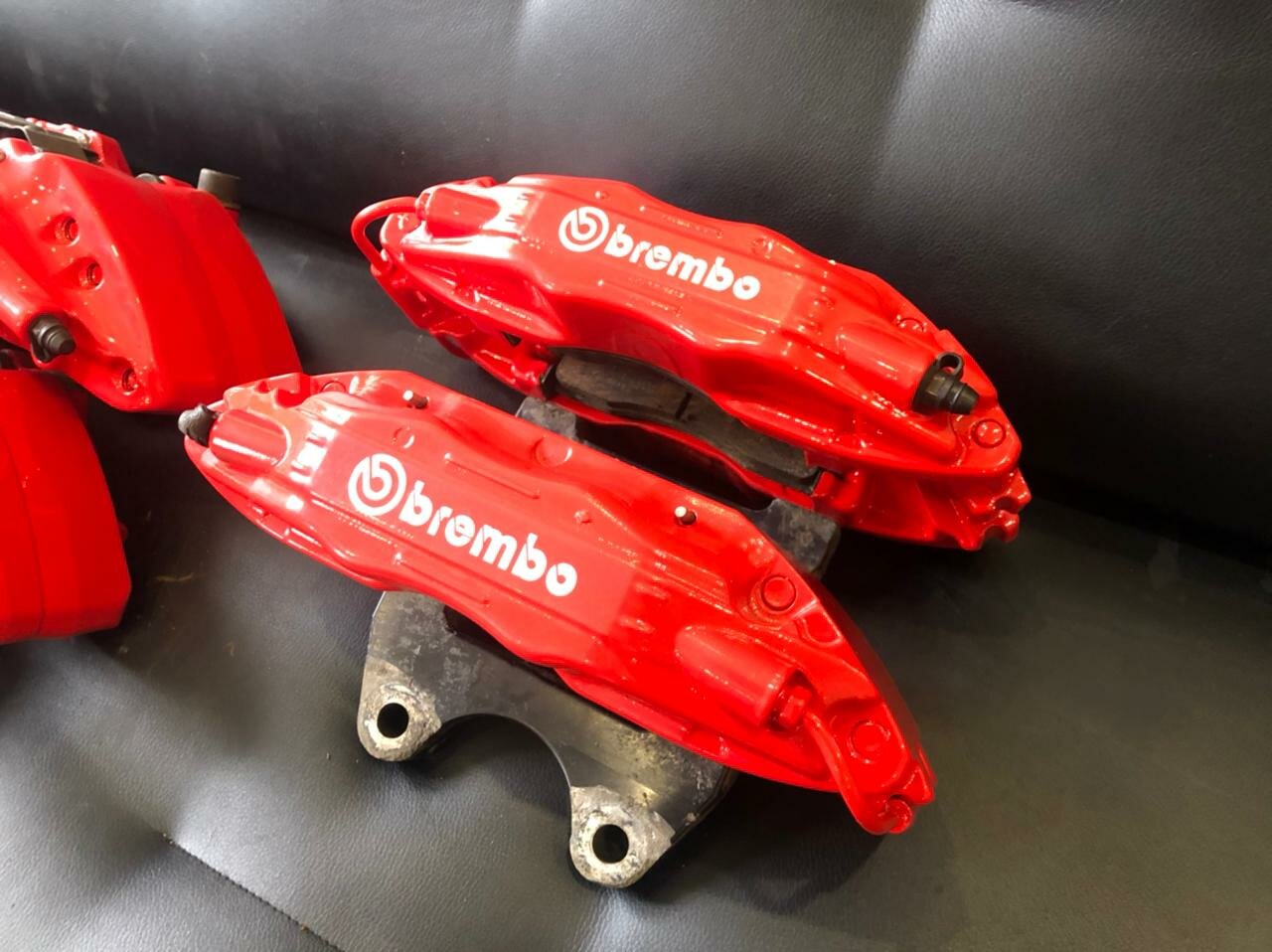 суппорт брембо 4 поршневые, суппорта субару брембо, brembo, суппорта brembo 18z cayenne, тормозные суппорта brembo