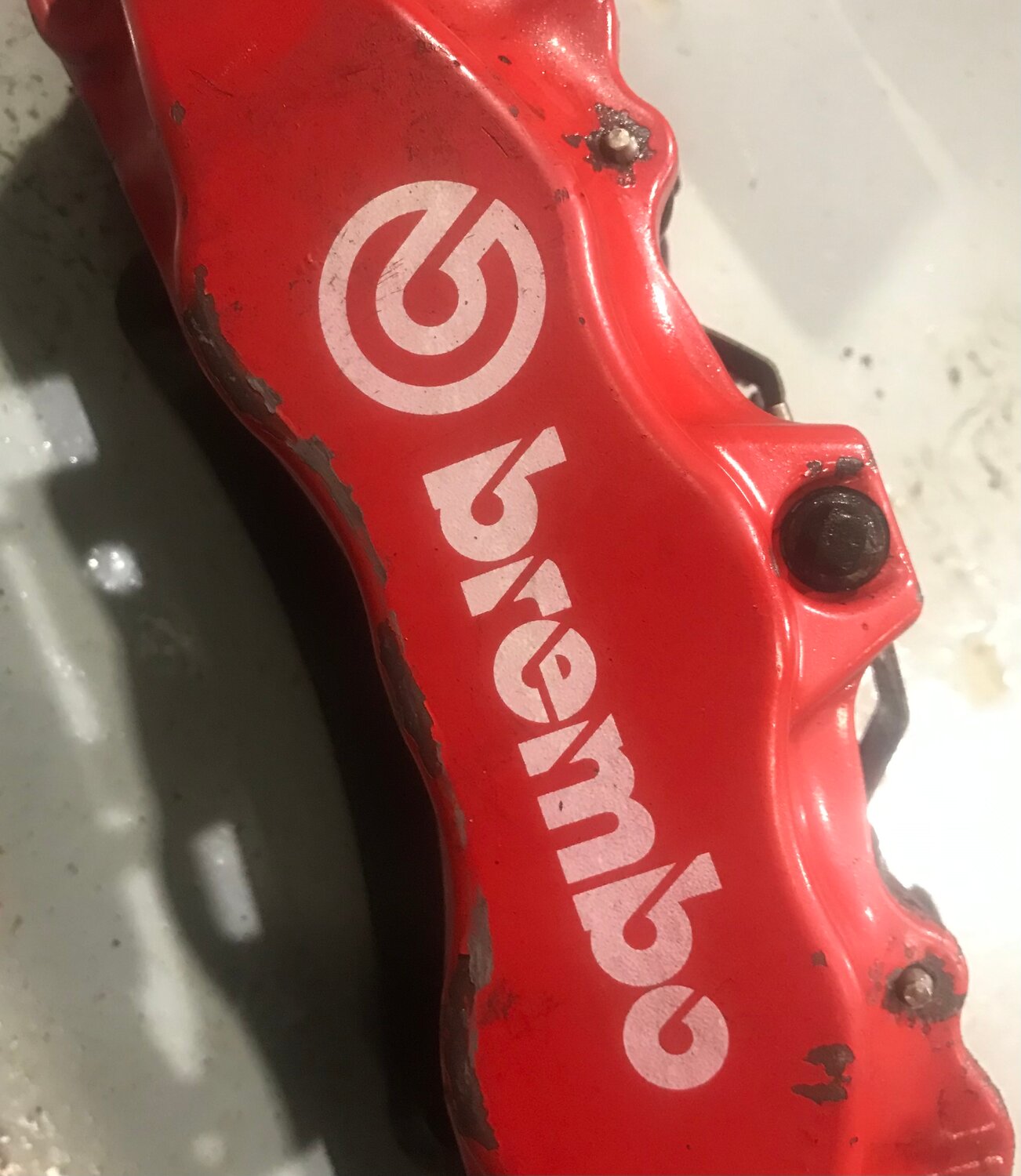 накладки на суппорта brembo, накладки на суппорта, декоративные накладки на суппорта brembo, суппорта brembo, суппорта брембо e54