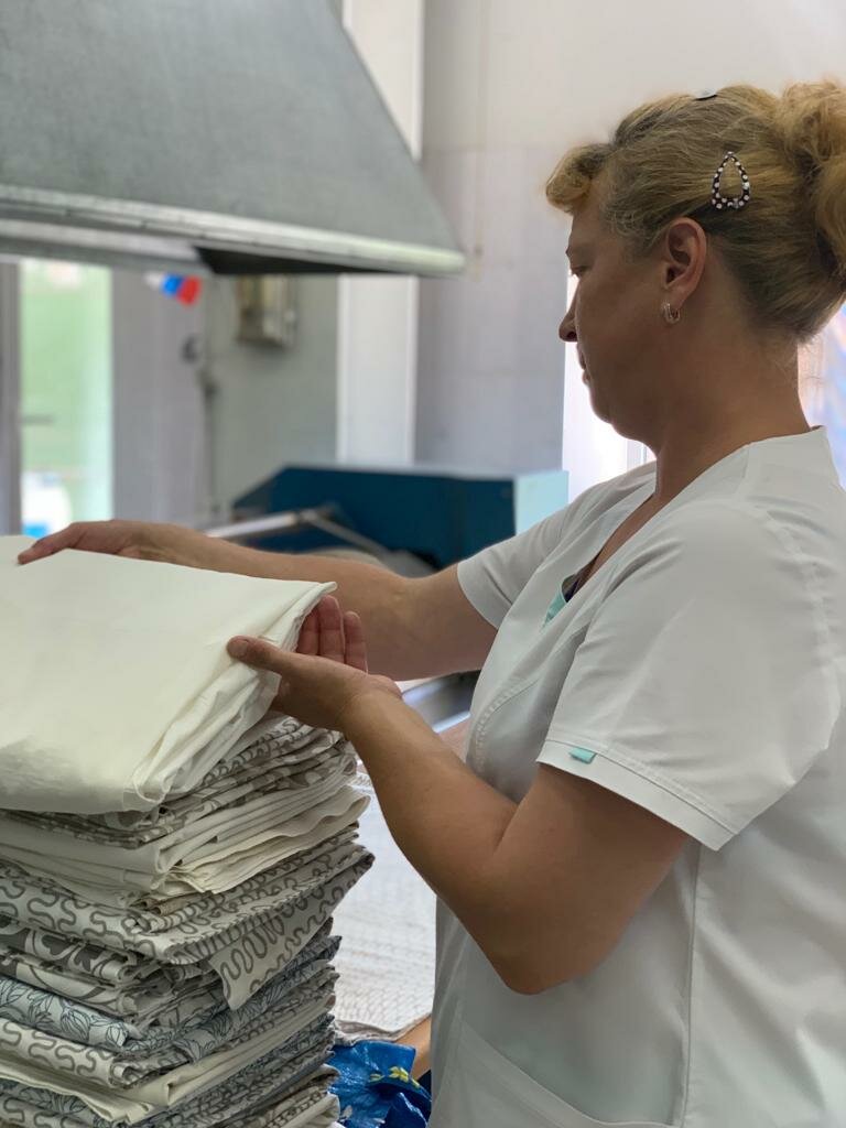 медучреждения, изделия, гознак листы денег, сотрудники, упаковка