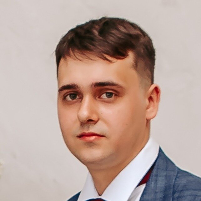 Илья Колесниченко