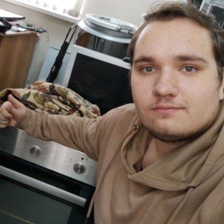 Владислав Блыщик