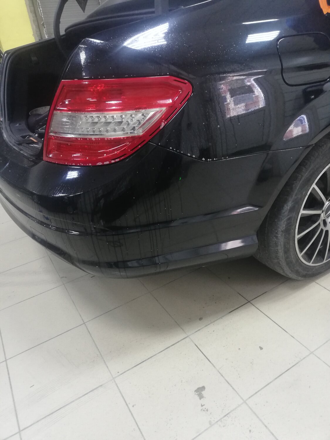 автомобиль, s 222 brabus подсветка днища, бу автомобили, toyota allion 2 поколение, mercedes benz c 250 2008