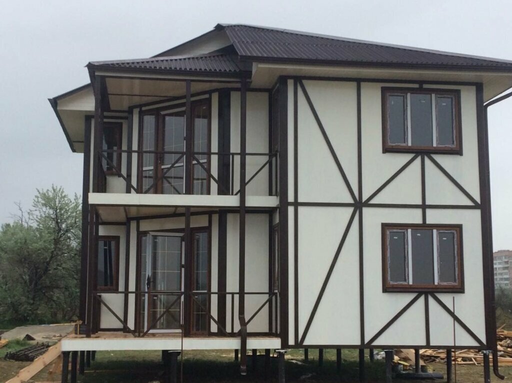дом в стиле фахверк, фасад в стиле фахверк, фасад осп фахверк, фасады в стиле фахверк и крыльце, фасад цсп фахверк