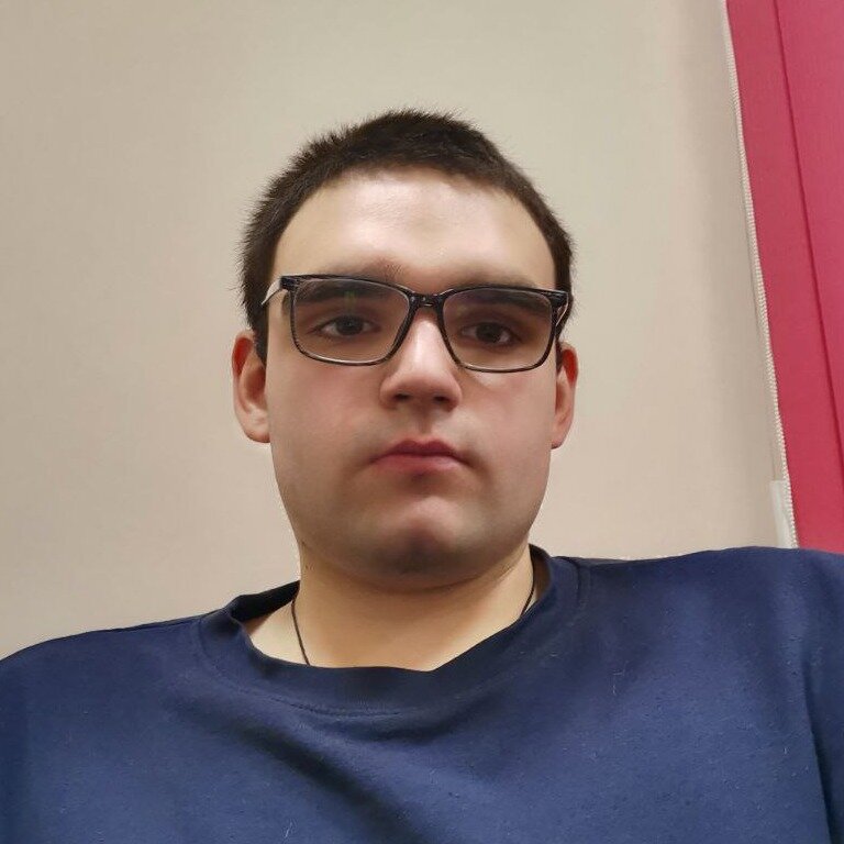 Лев Голенко