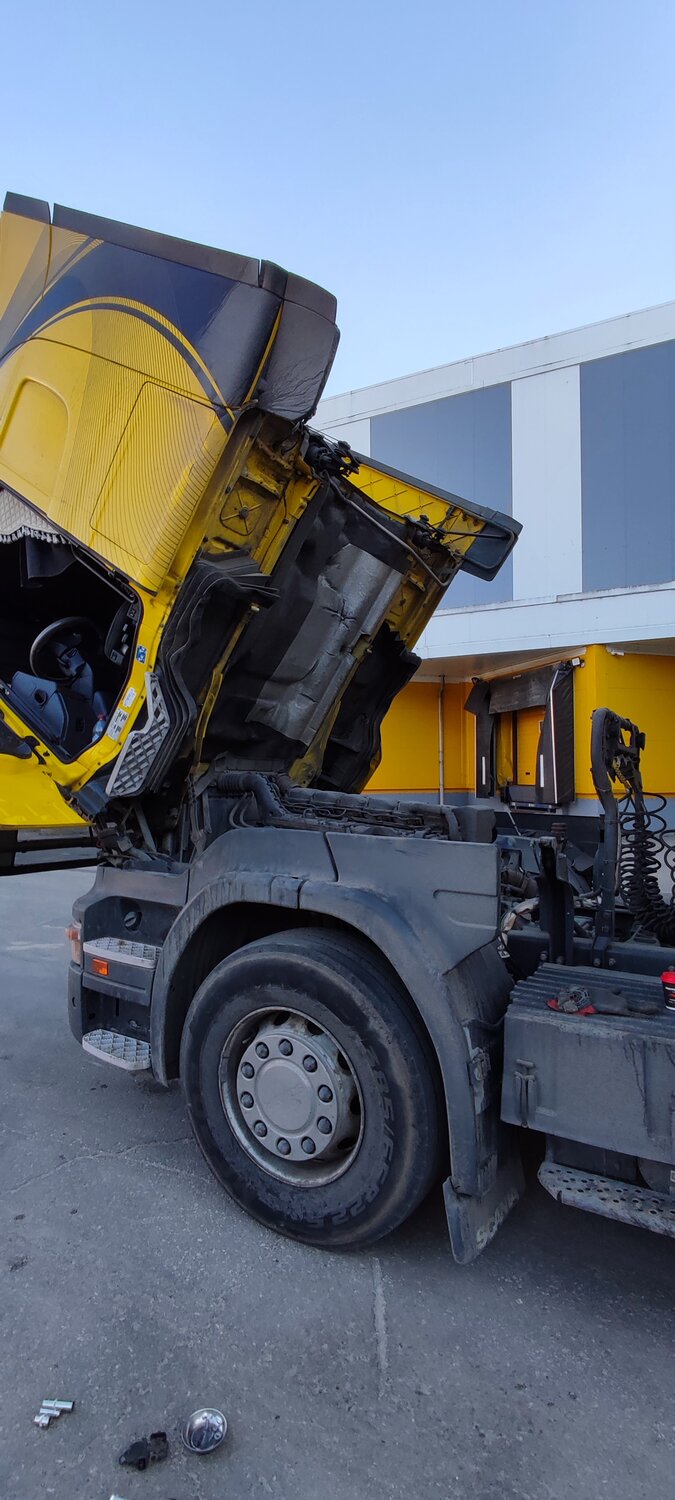 седельный тягач рено премиум, грузовик, howo грузовик, volvo fm-truck 4х2, тягач volvo fh13 ocean race