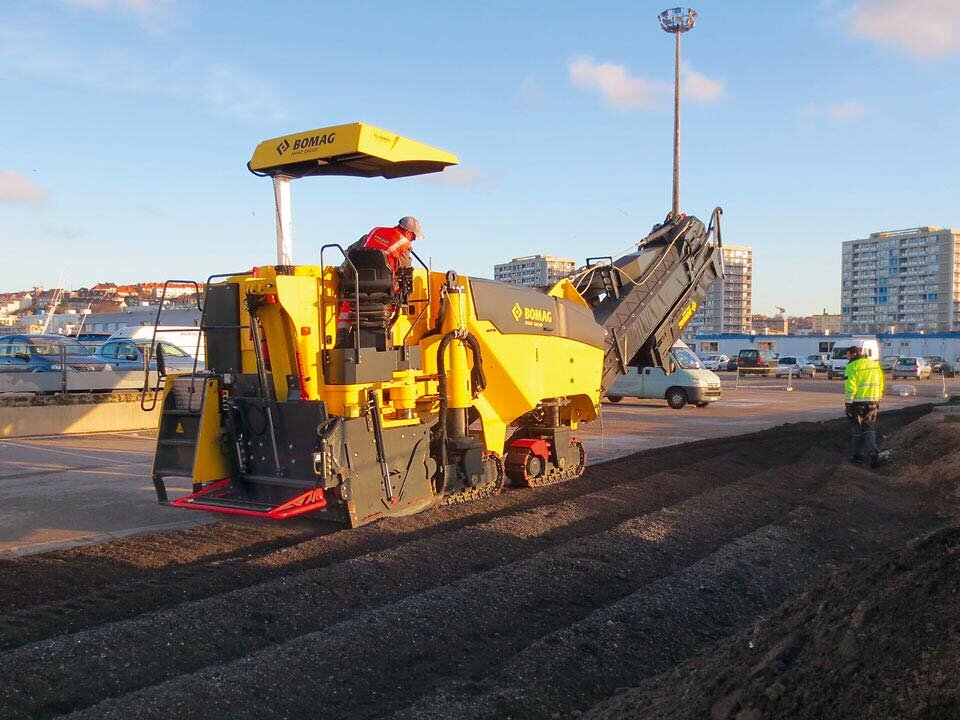 дорожная фреза bomag bm 1300-35, дорожная фреза bomag, дорожная фреза bomag вм 2000/60-2, дорожная фреза bomag bm 1300/30, фреза дорожная бомаг 1300