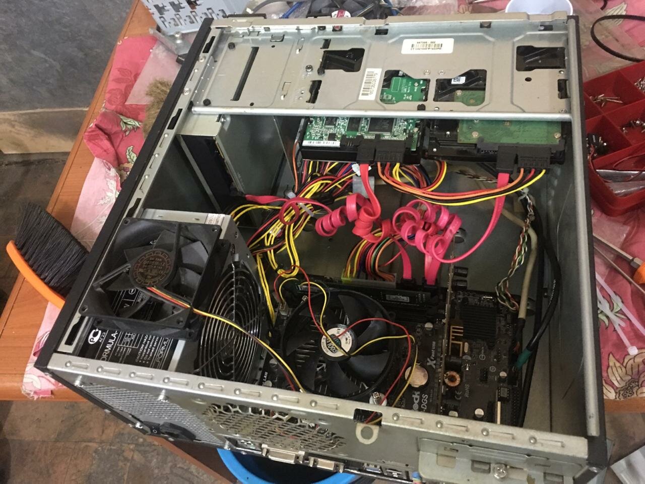 системный блок, системный блок в сборе, системник с монитором, системник не запускает, компьютер