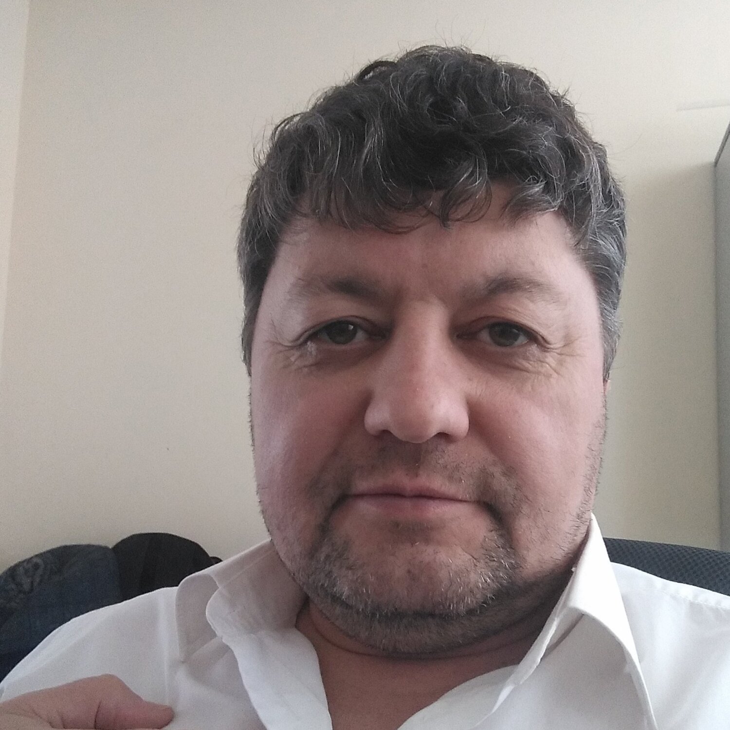 Евгений Валерьевич Петров