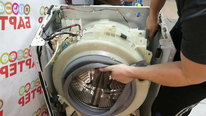бак стиральной машины самсунг wf0500nzw, стиральная машина самсунг wf7522s9r разобрать, стиральная машина, бытовая техника, крепление барабана стиральной машины самсунг модель wf8500nmw8