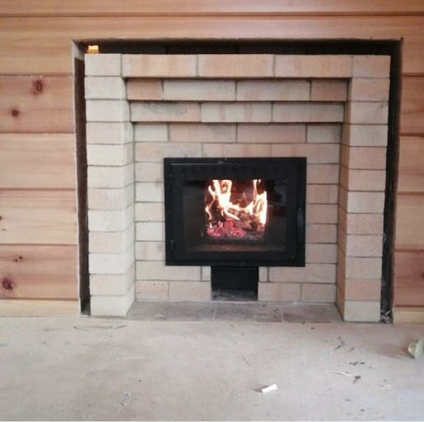 банная печь, печь с выносной топкой, портал банной печи универсальный 980х960 фигурный, портал для банной печи, камин из банной печи