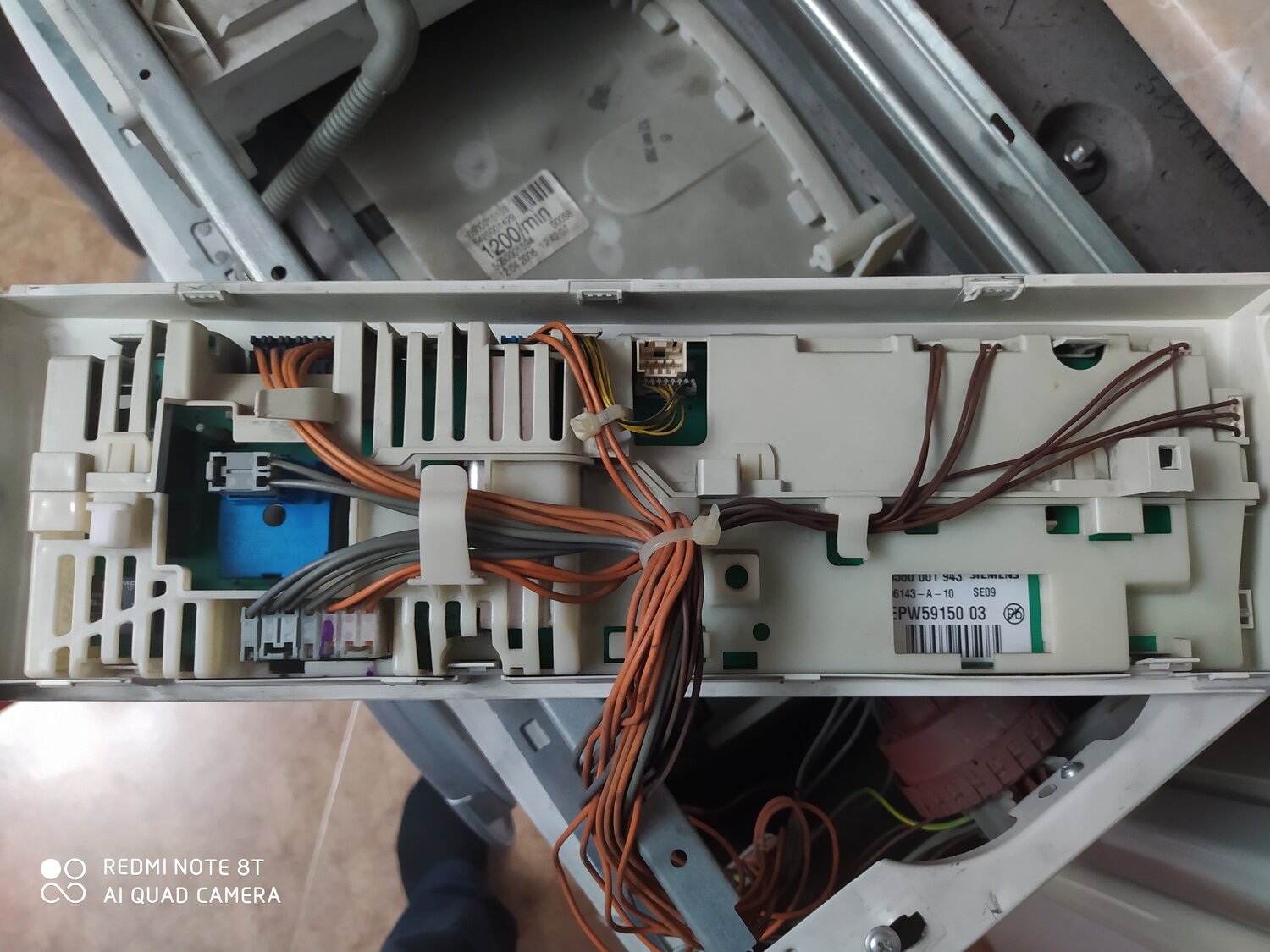 модуль управления бош макс 5, модуль стиральной машинки bosch maxx 5, zwt 3105 модуль управления, сушильная машина bosch classixx 7 wtc84102oe резервуар для конденсата, провода на модуль на стиральная машинка бош maxx 5