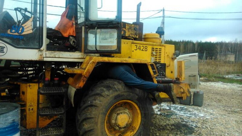 погрузчик амкодор-333в, 2006, фронтальный погрузчик амкодор 342в энергач6402ом, фронтальный погрузчик, амкодор 333, объём двигателя погрузчика амкадор 333в