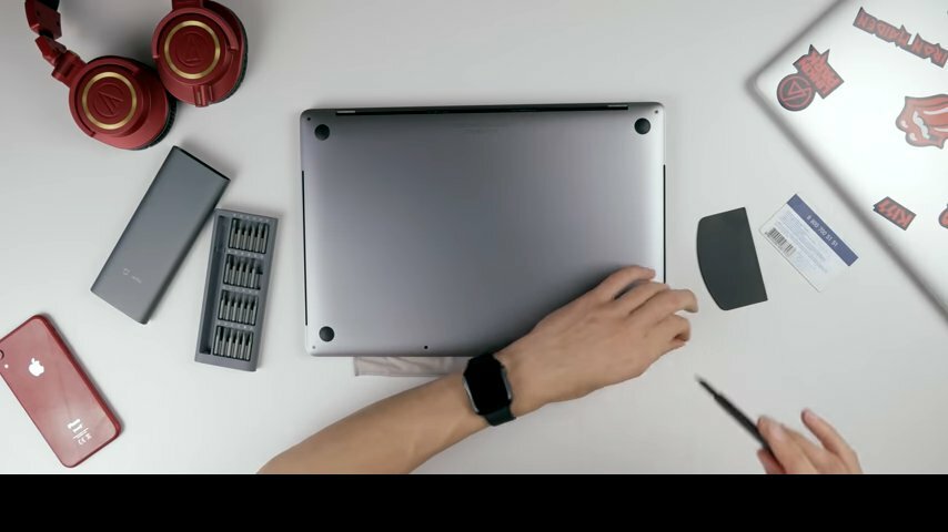 macbook pro, macbook, macbook pro 13 внешний вид снизу, разбираем macbook air 13 инструмент, macbook air 2008 a1237