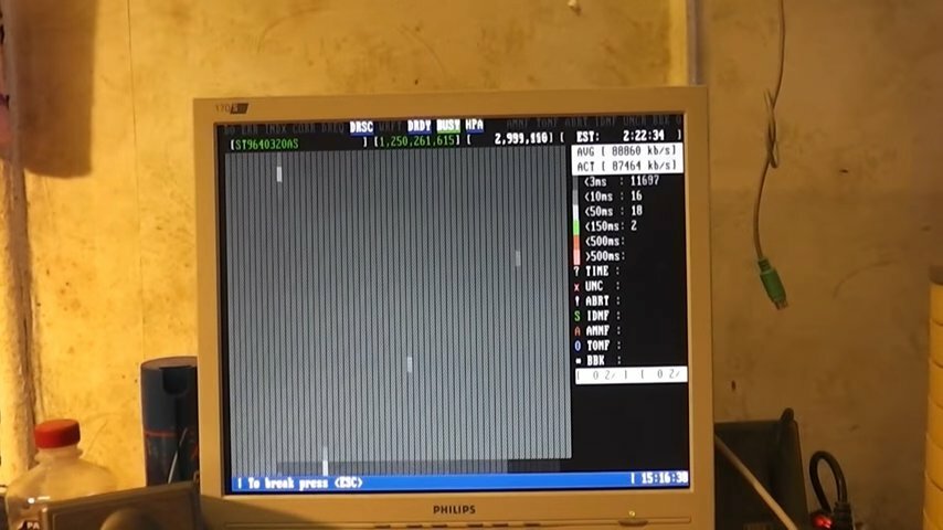 mhdd бэды, экран с текстом, mhdd, жёсткий диск, монитор mhdd