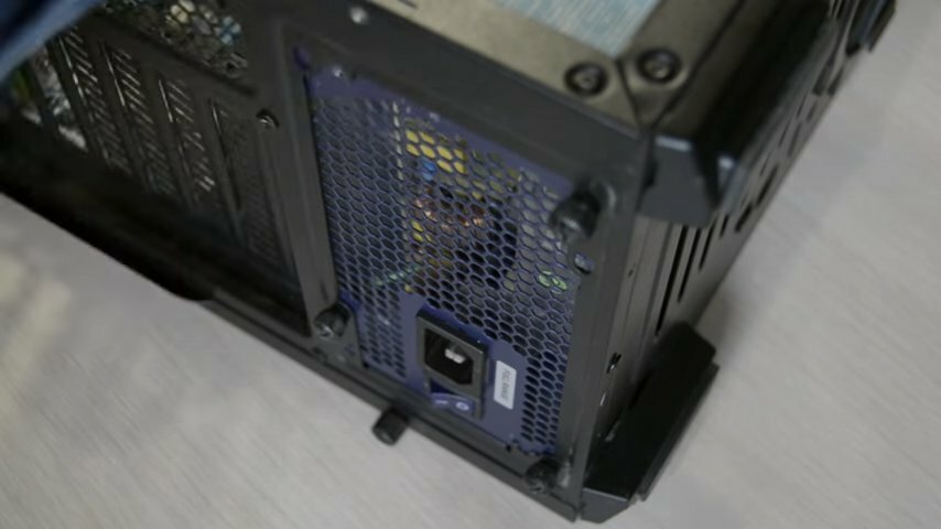 блок питания в пк в корпусе, системный блок, блок питания внизу корпуса, thermaltake корпус старый, zalman z9 plus моддинг