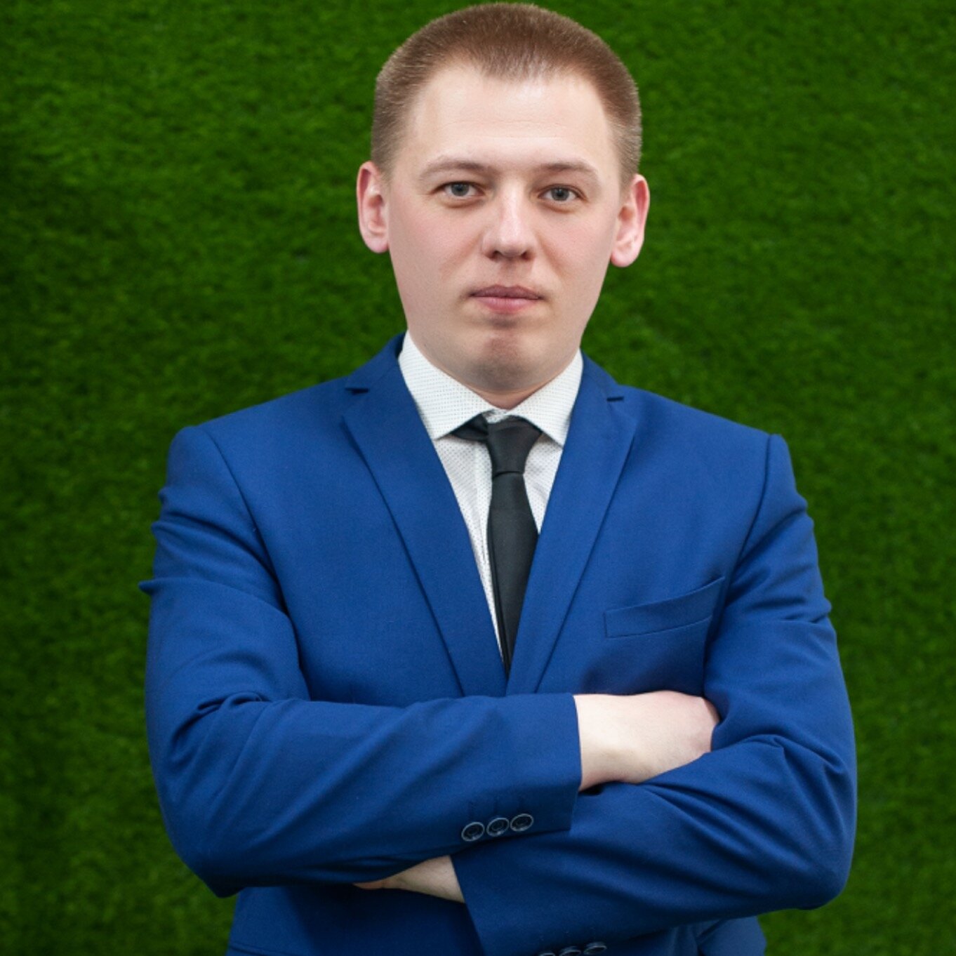Антон Пономарев