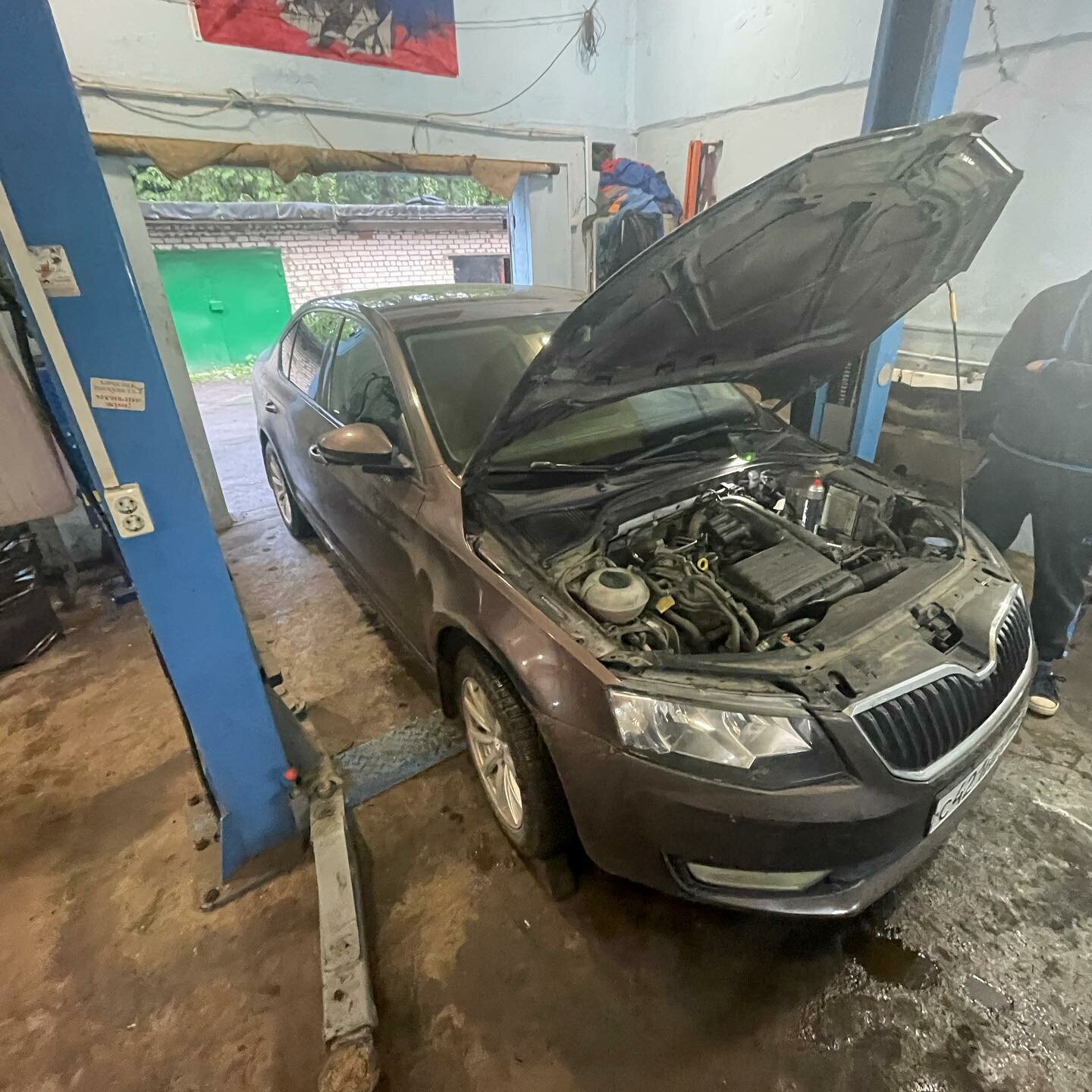 автомобиль, авто, легковые авто, автотехцентр, ремонт автомобиля