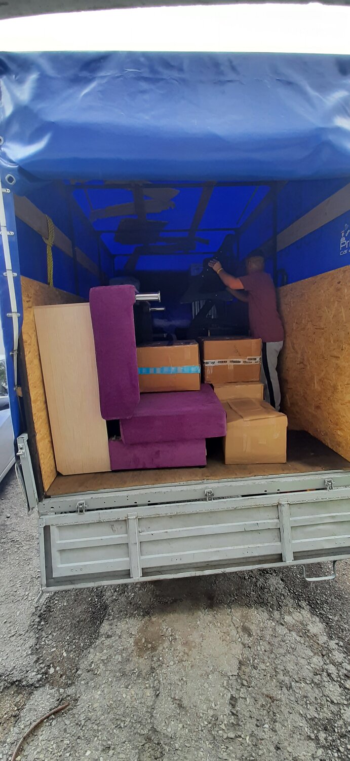 перевозка мебели на прицепе, грузоперевозки переезды, перевозки, квартирный переезд, перевозка мебели