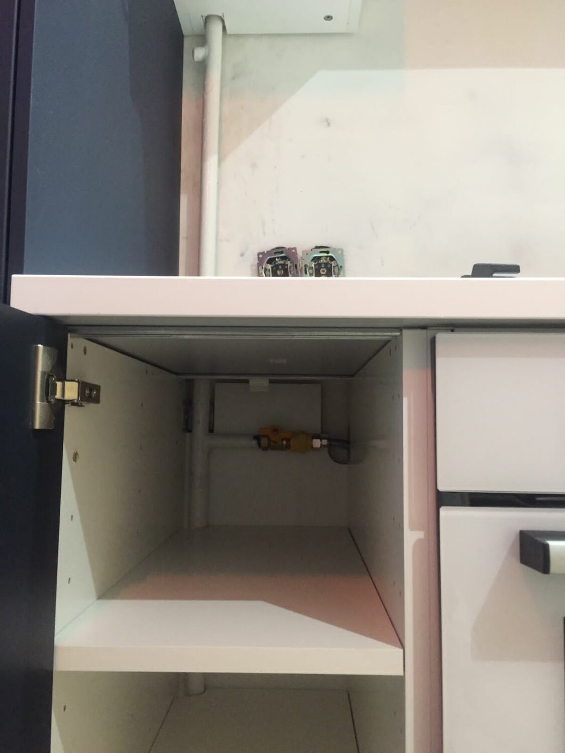 мебель, шкаф, шкаф навесной, тумба антресоль, тумбочка