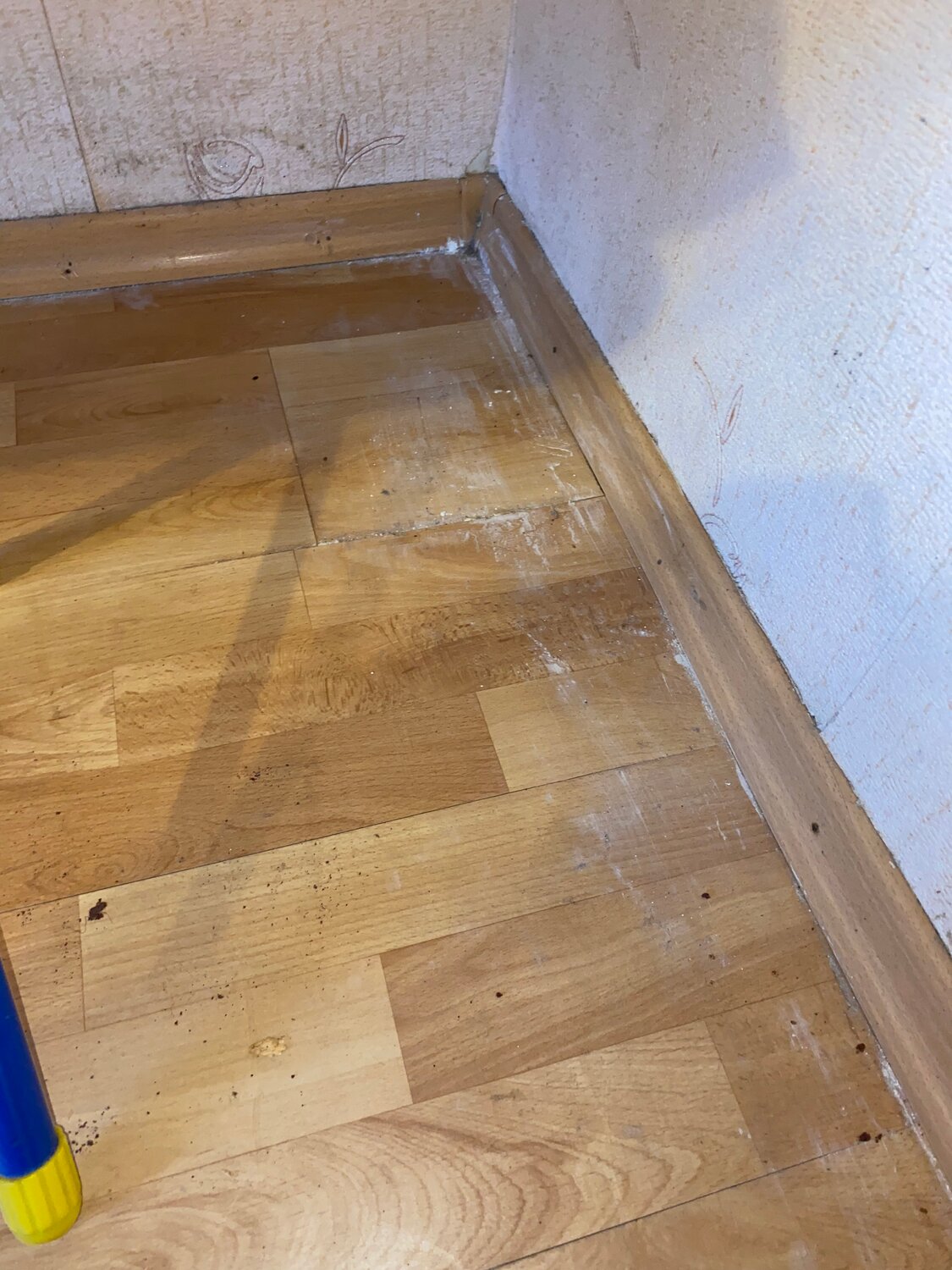 паркет, пол, напольное покрытие, пол из фанеры, линолеум