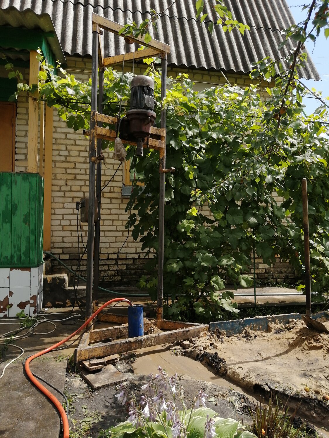 скважина на воду, бурение скважин на воду, скважина на даче, бурение скважин в частном доме, бурение скважин