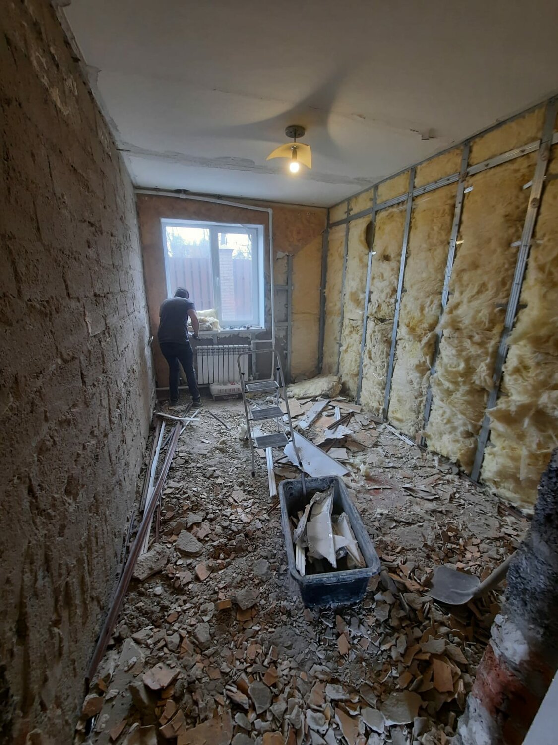 демонтаж стен, демонтаж стен в сталинке, квартира, демонтажные работы, перепланировка квартир