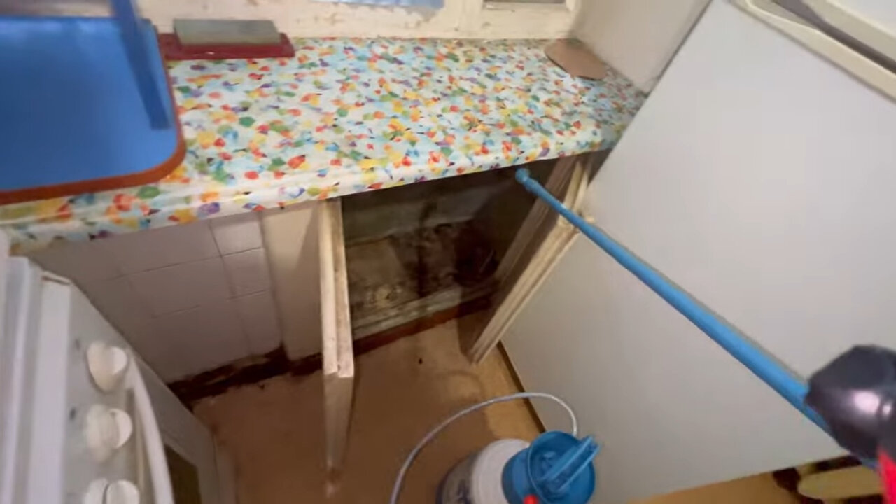 кухня своими руками, переделка кухни, вещи в квартире, уборка квартир, крепление для столешницы на кухне