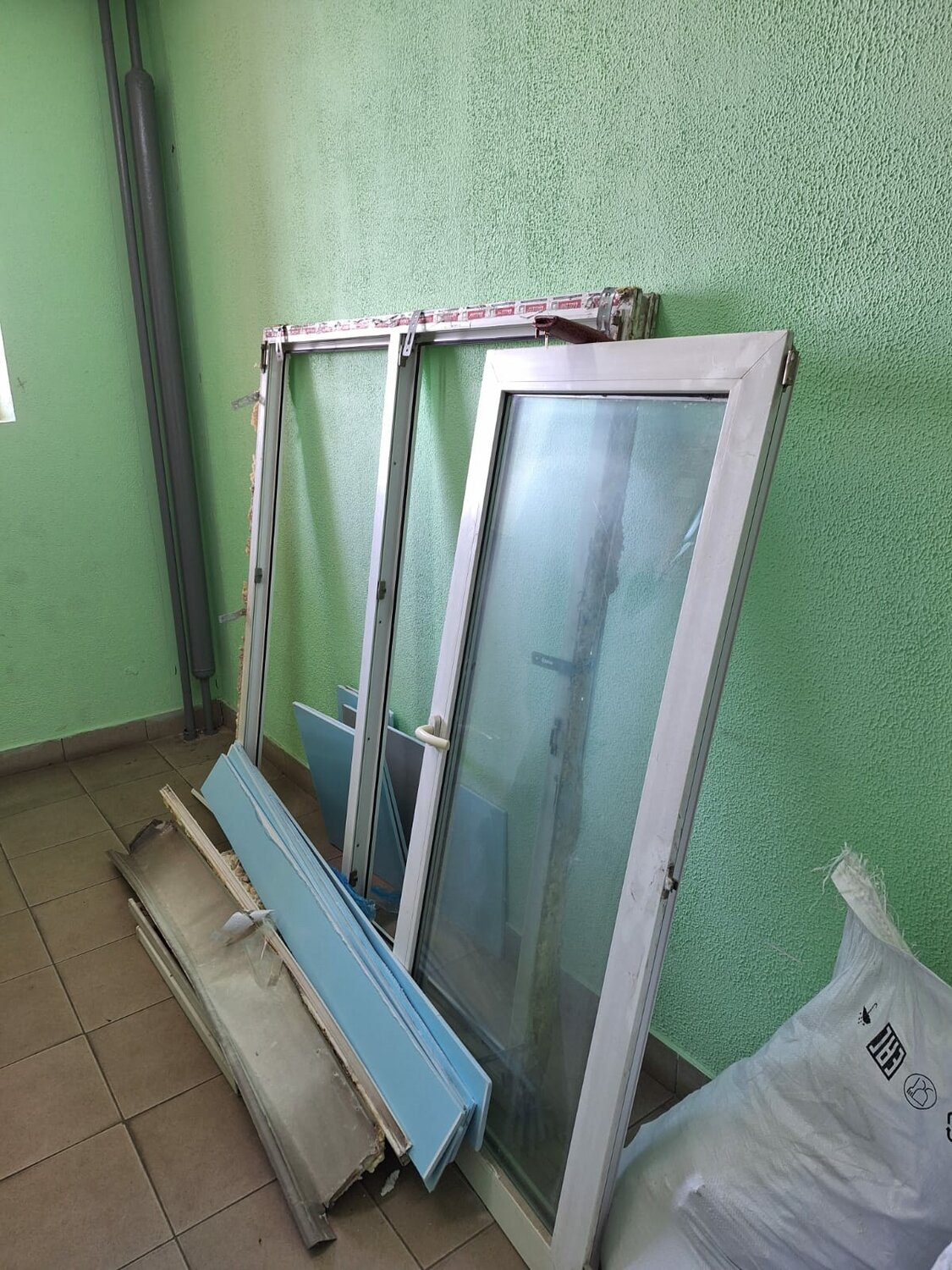 окна бу, окна двери, пластиковые окна бу, пластиковые окна, окно