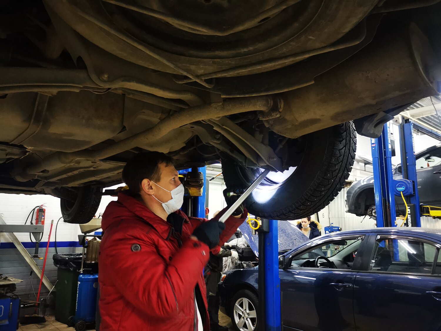 автомобиль, авто, range rover sport 2014 на подъемнике, диагностика подвески киа, автосервис джили