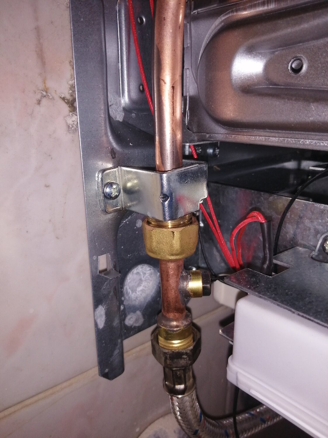 кран радиатора печки ваз 2114, котёл solly термодатчик, датчик температуры в газовый духовой шкаф, электромагнитный клапан gwh fonte 10, газовая колонка