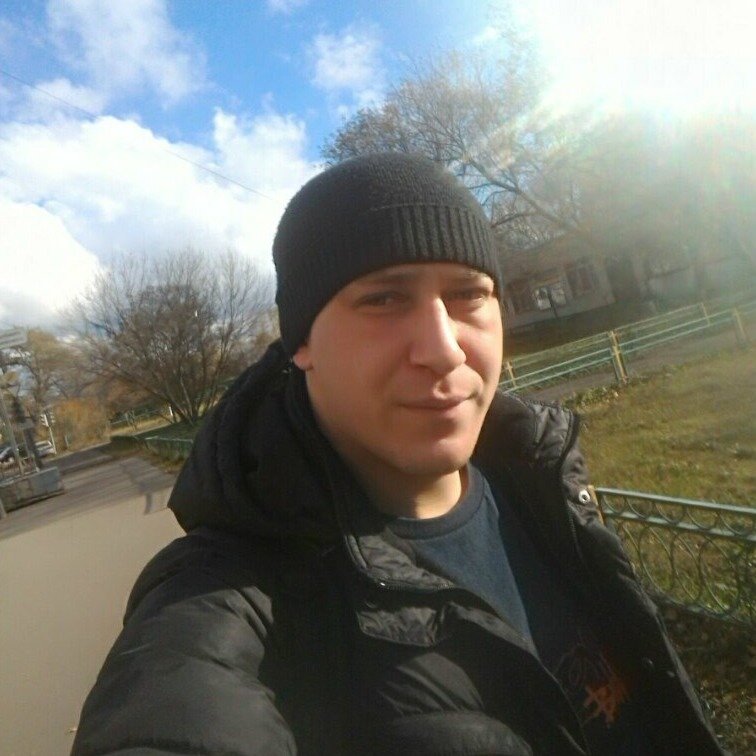 Андрей Кулешов