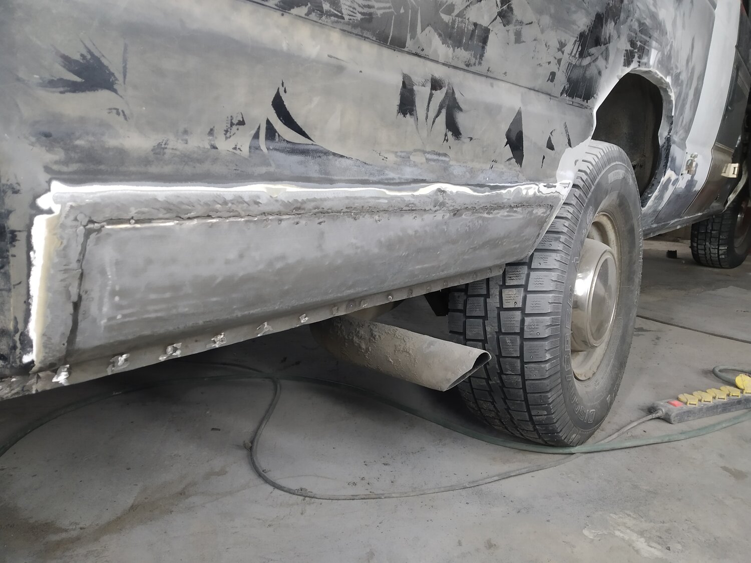 пороги ваз 2104, замена порогов фольксваген т4 своими руками, пороги уаз патриот из профиля 80, профильная труба вместо порогов на great wall safe, ниссан санни профильная труба вместо порогов