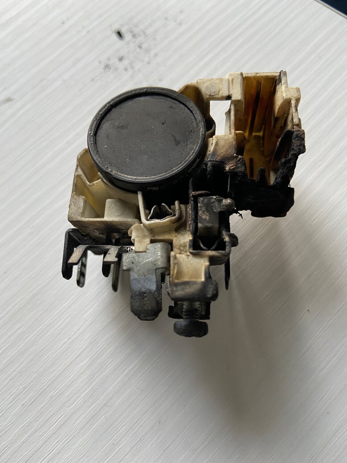 заслонка дроссельная, дроссельная заслонка ниссан санни ga15, дроссельная заслонка ниссан санни b14, дроссельная заслонка ае 91, дроссельная заслонка ниссан марч к11