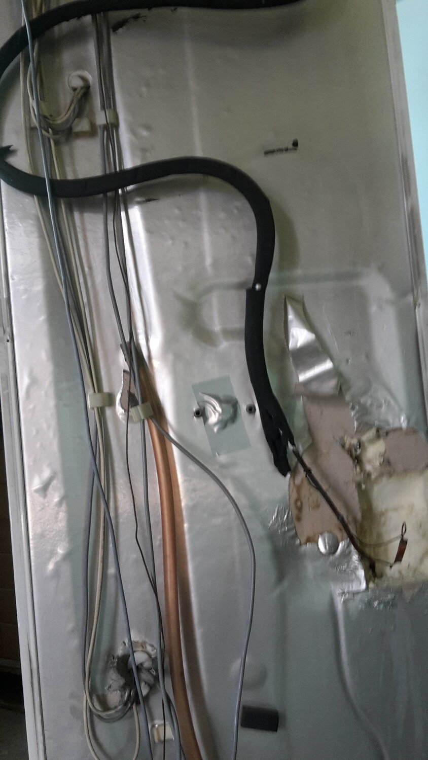 душевая кабина se-2221.22m,g, душевая кабина, душевая кабина serena, прокладка проводов, сплит системы